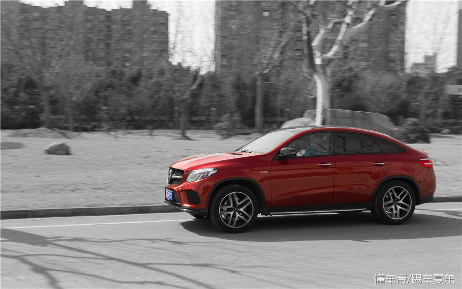 奔驰glcamg43coupe石墨灰,2019奔驰gleamg43coupe