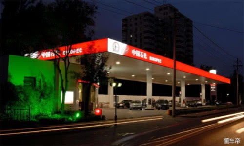 中石化92和95汽油哪个耐烧,为什么觉得中石化的油更耐烧一点