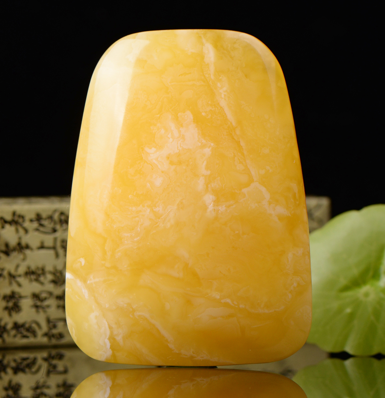 蜜蜡原石怎么养护,蜜蜡盘玩和养护的一些个人心得