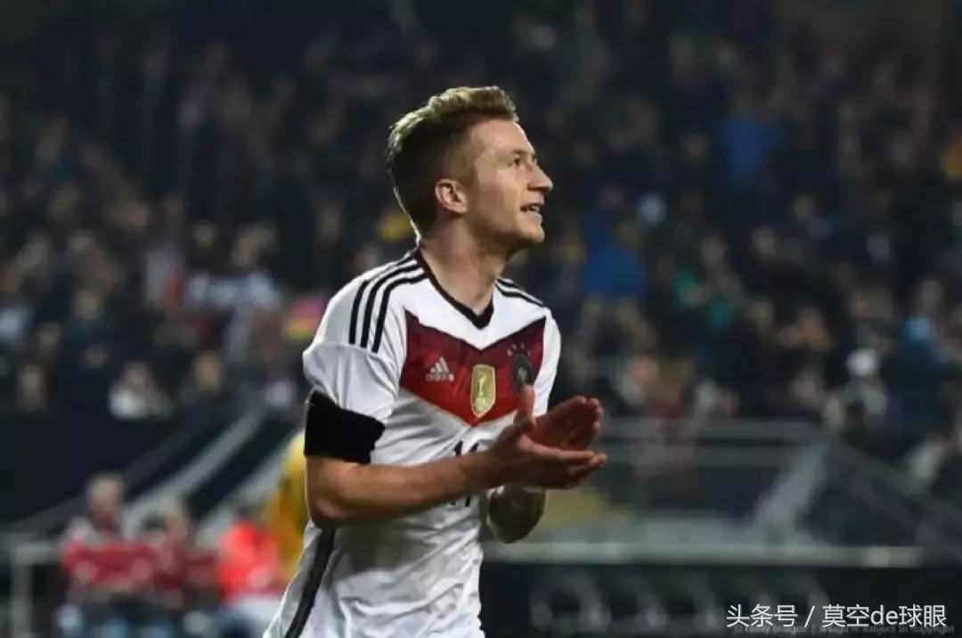 威斯特法布伦南看台罗伊斯,威斯特伦法罗伊斯