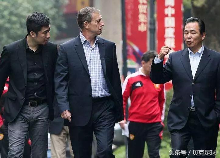 领队一手遮天，中乙两门将愤怒维权