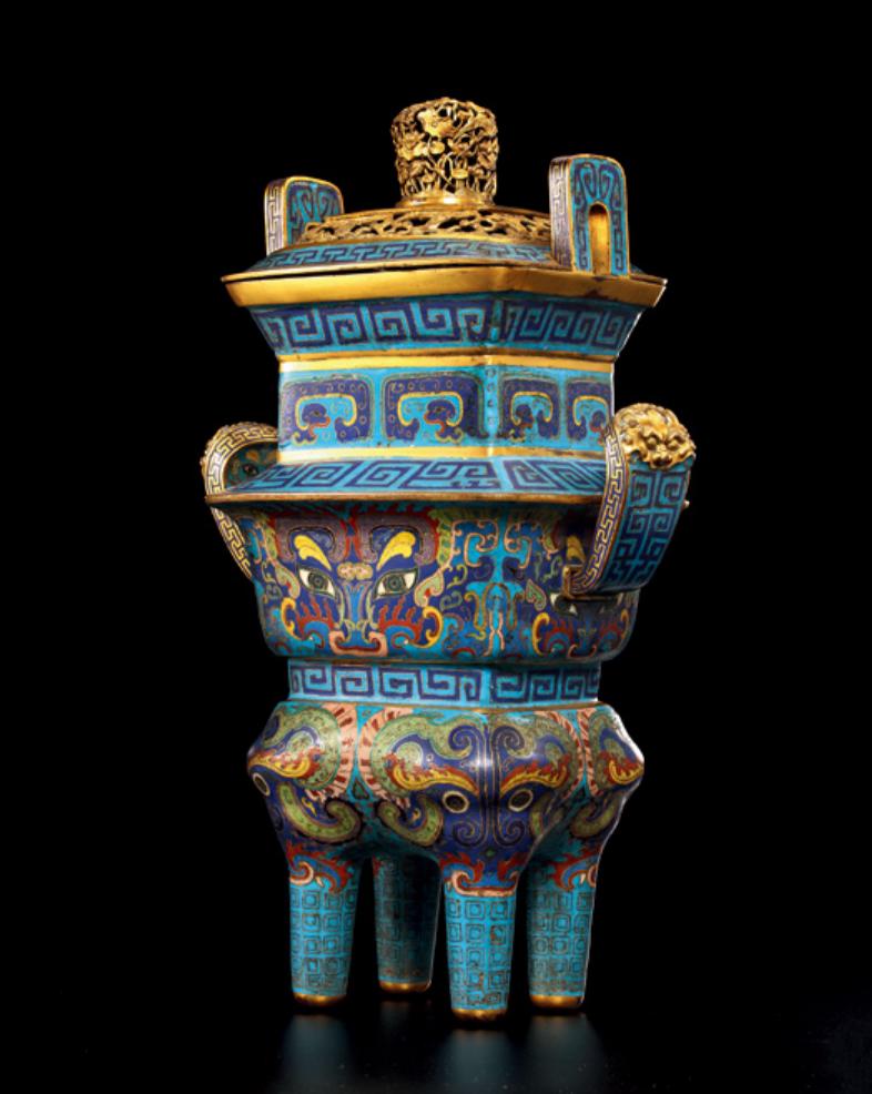 保利香港拍卖官网,香港保利拍卖宋代官窑尺寸