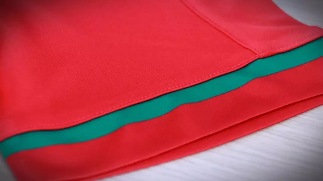 舒莱狮最新款足球服,舒莱狮少年全新战袍