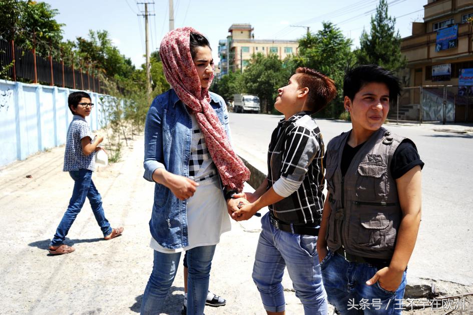 从小被父母伪装成天才,从小就被爸妈伪装成天才异能者