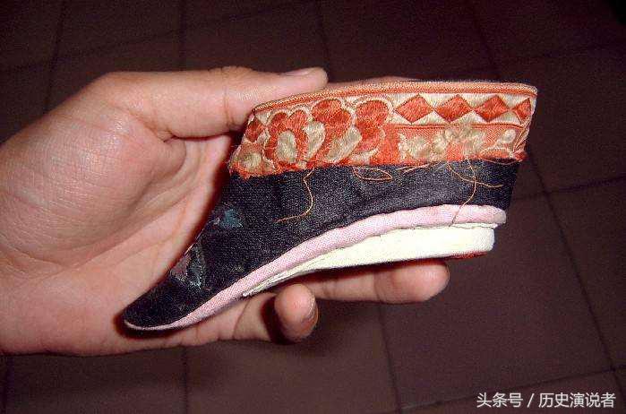 古代三寸金莲怎么缠,三寸金莲陋习