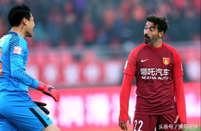 中超拉维奇精准任意球,拉维奇世界级过人集锦