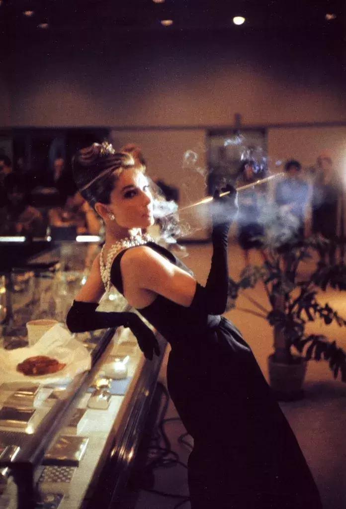 赫本和纪梵希，有一种友情超越爱情