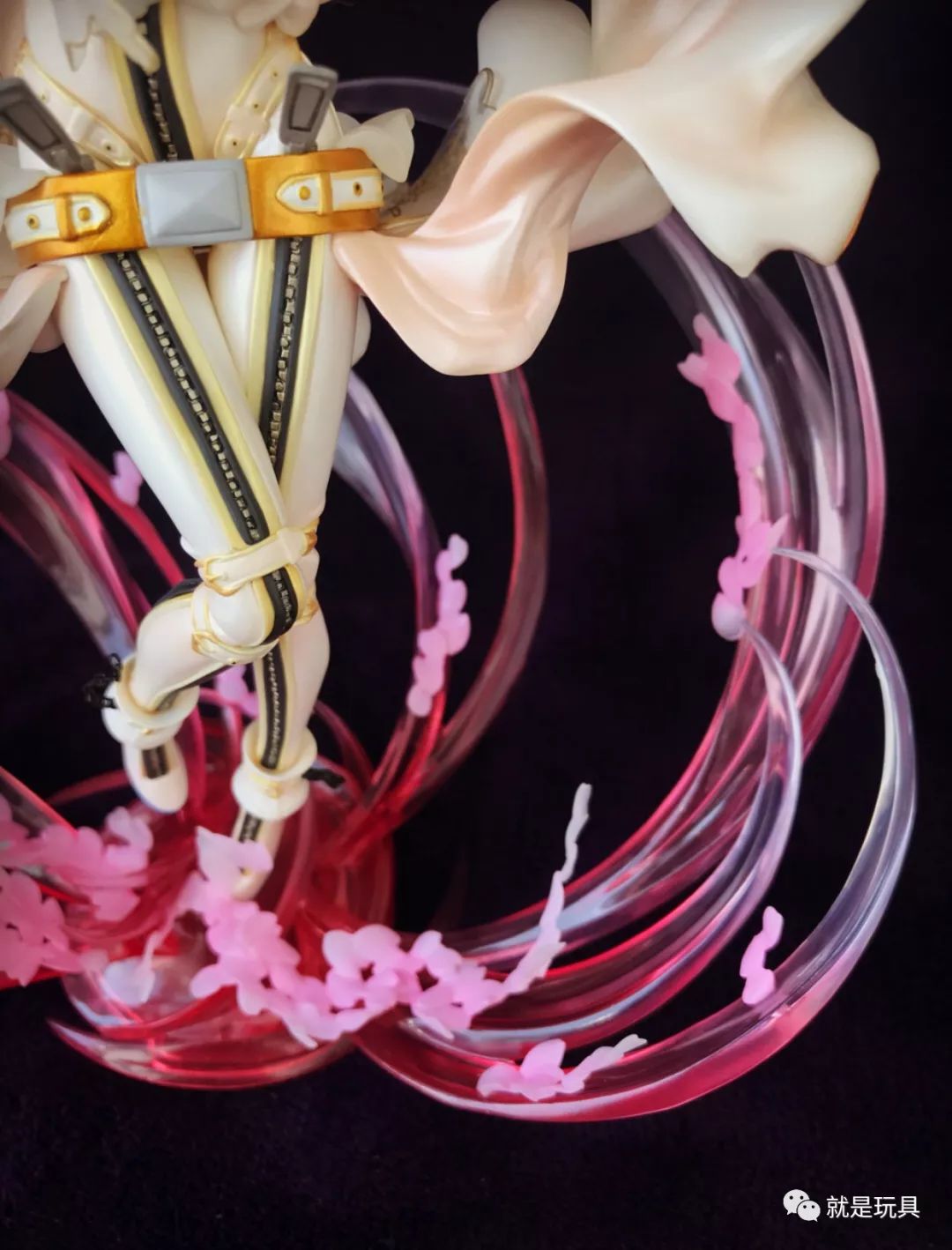 开盒｜Hobbymax纯白的蔷薇皇帝“花嫁尼禄”