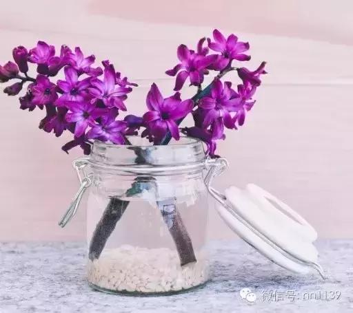 天下雨了，可以撑伞；心下雨了，该怎么办？