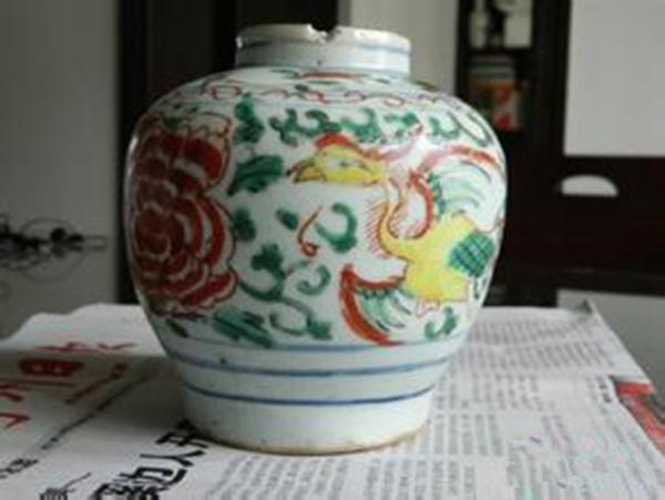 陶瓷釉彩有什么技巧与方法,釉彩鉴定方法大全