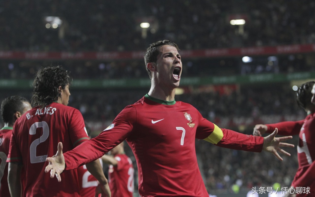 c罗上演大四喜英文,c罗最新消息葡萄牙足球