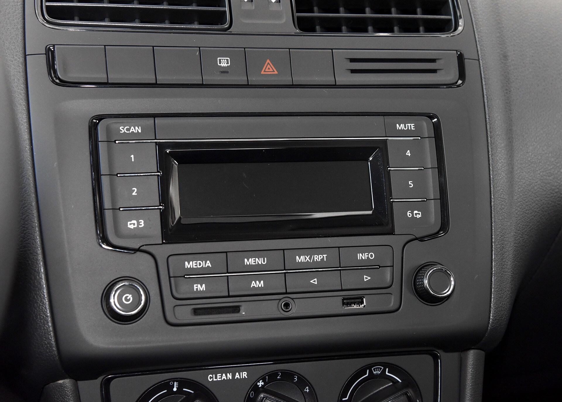 大众polo小菠萝多少钱,小polo质量怎么样