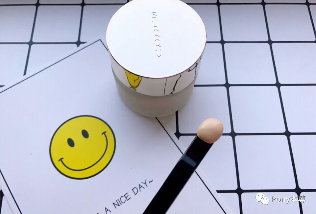 suqqu粉霜和suqqu粉底液测评,suqqu新款粉底液