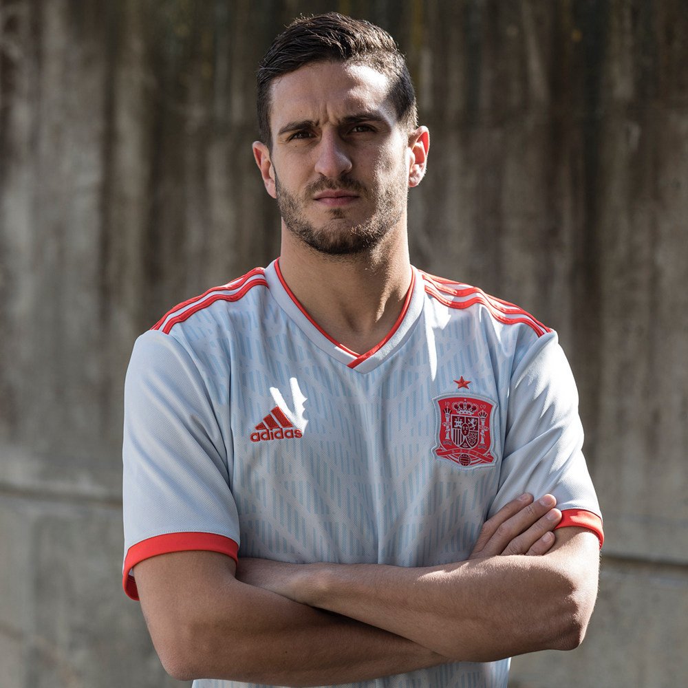 复古范儿+潮流范儿！这样的阿迪达斯世界杯球衣你还不满意？