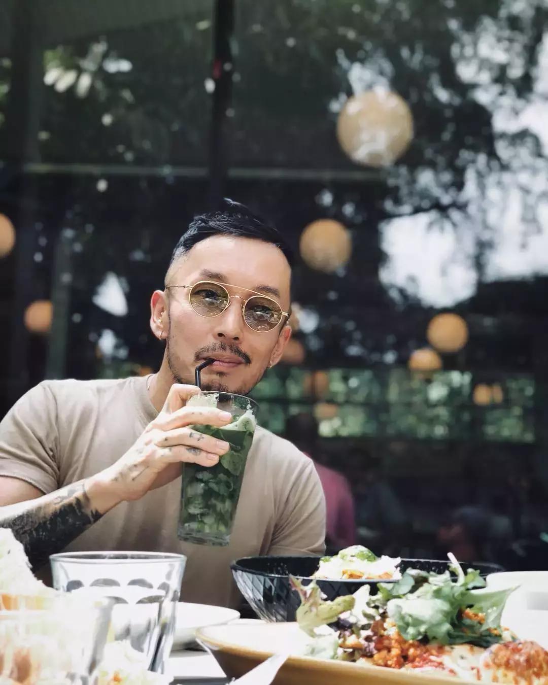 年龄从来都不是界限,年龄永远不是限制你穿搭的理由