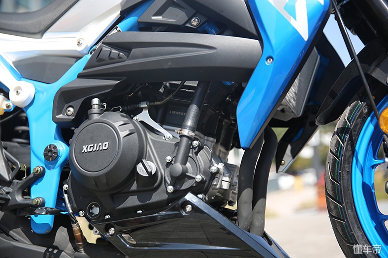 新感觉250单缸极速测试,新感觉250百公里加速实测