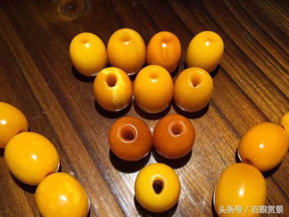 天然孔道的蜜蜡原石多吗,蜜蜡孔道水晶线拿不出来