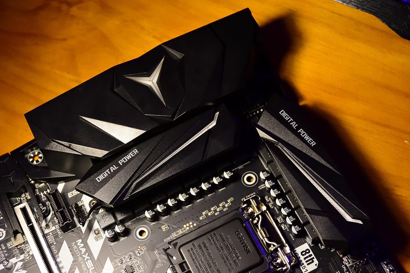 ryzen32200g加独显好不好,核显和独显打绝地求生