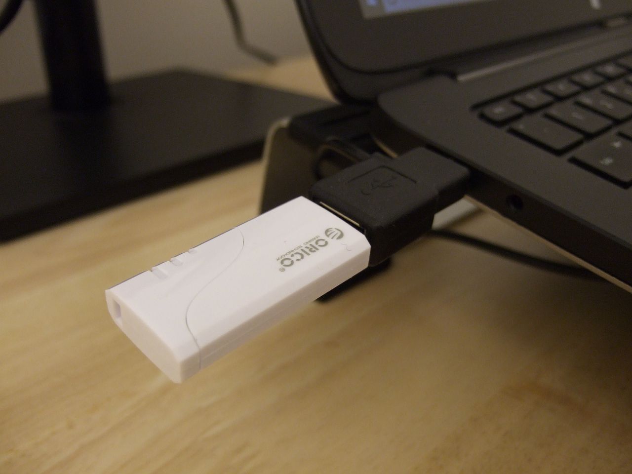 笔记本散热冰垫评测,orico笔记本散热支架