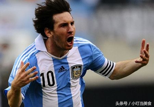 足球历史上最伟大的十大球星,盘点足球史上最伟大的十位中场