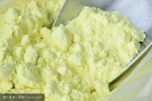 硫磺，外用解毒杀虫止痒，内服补火助阳通便