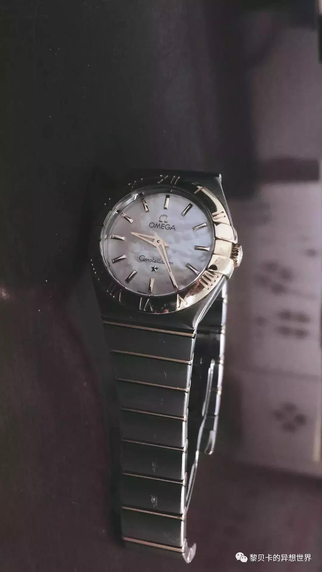 男人戴表跟不戴表的区别,戴表的男人和不戴表的男人