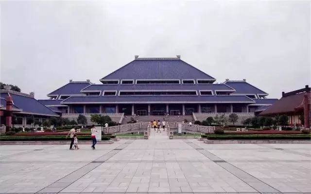 致东湖：你的美不只在绿道二期，从四季路过都会被你惊艳