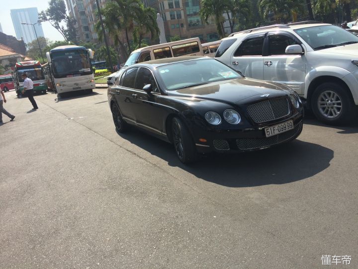 越南人开中国车,越南人开什么摩托车