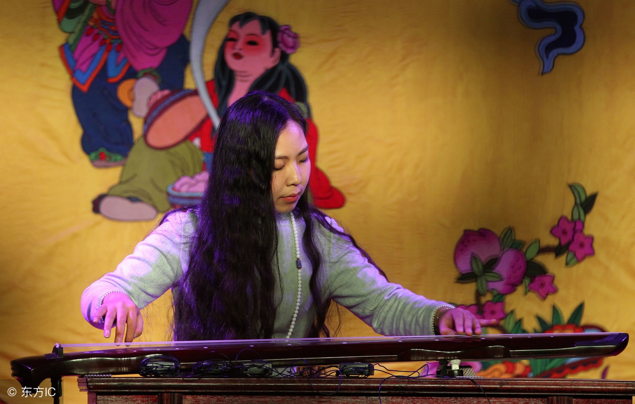 古琴弹不出音怎么回事,学古琴怎么也弹不出来古琴的韵味