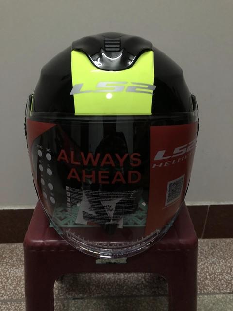 摩托车头盔开箱视频怎么拍,摩托车头盔双镜片开箱