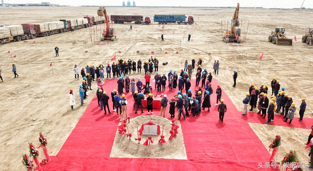 800亩土地，3万米影棚，中国版《指环王三部曲》开工了