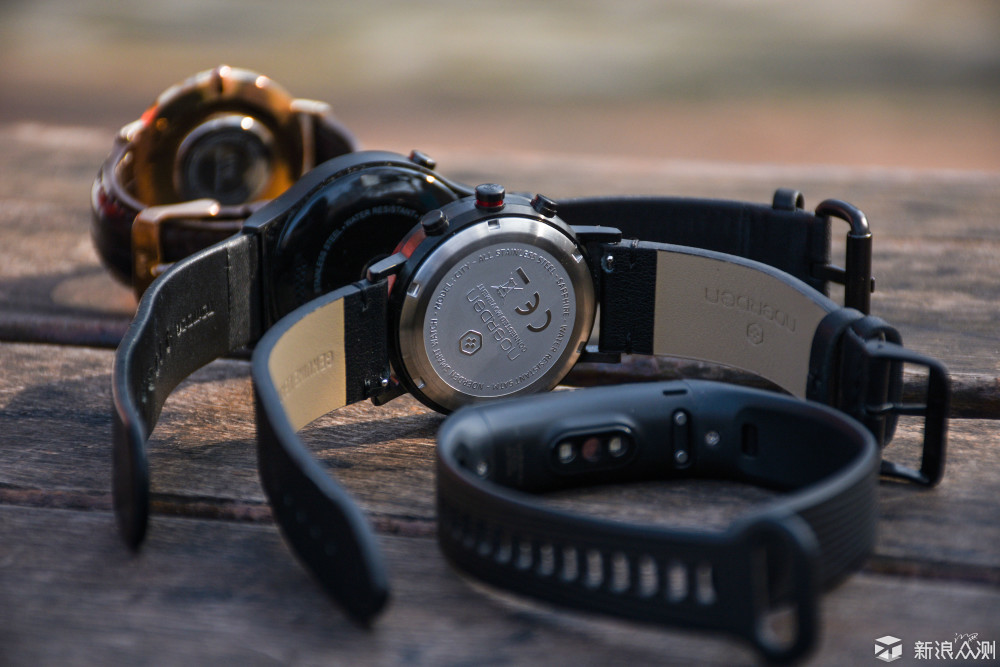 不充电的智能手表,智能手表不充电了怎么办