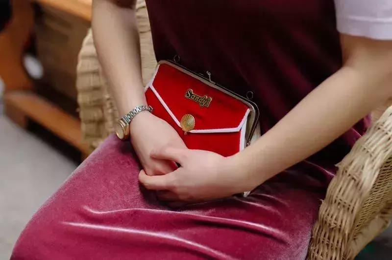 史上最奢侈的手表,10万左右专柜能买到的手表推荐