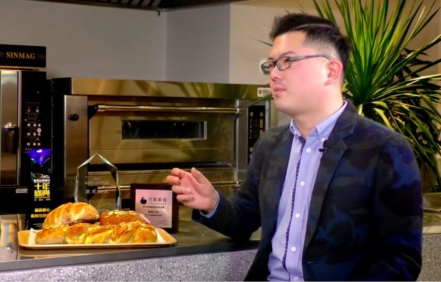 如今看原麦山丘：做到单店月销300万，走红真是因为“网红”店？