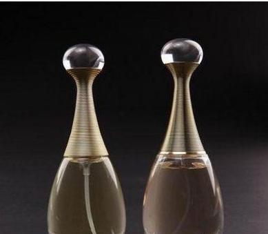 怎么辨别一款香水的真伪呢,打假测评达人香水