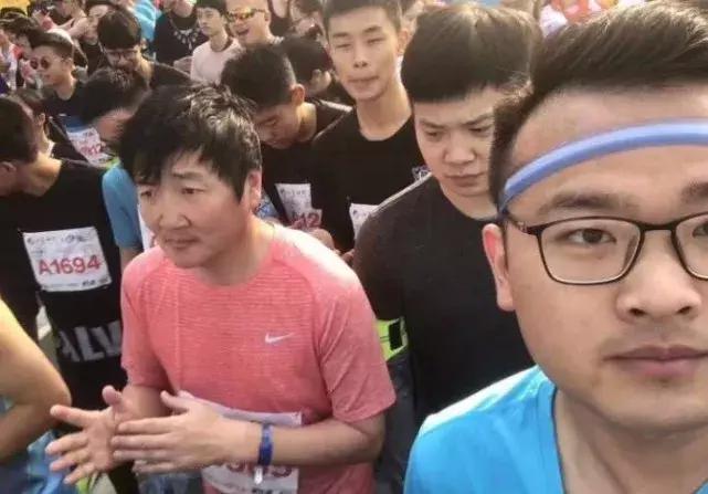 孙楠退出比赛汪涵是怎样救场的,孙楠最近状况