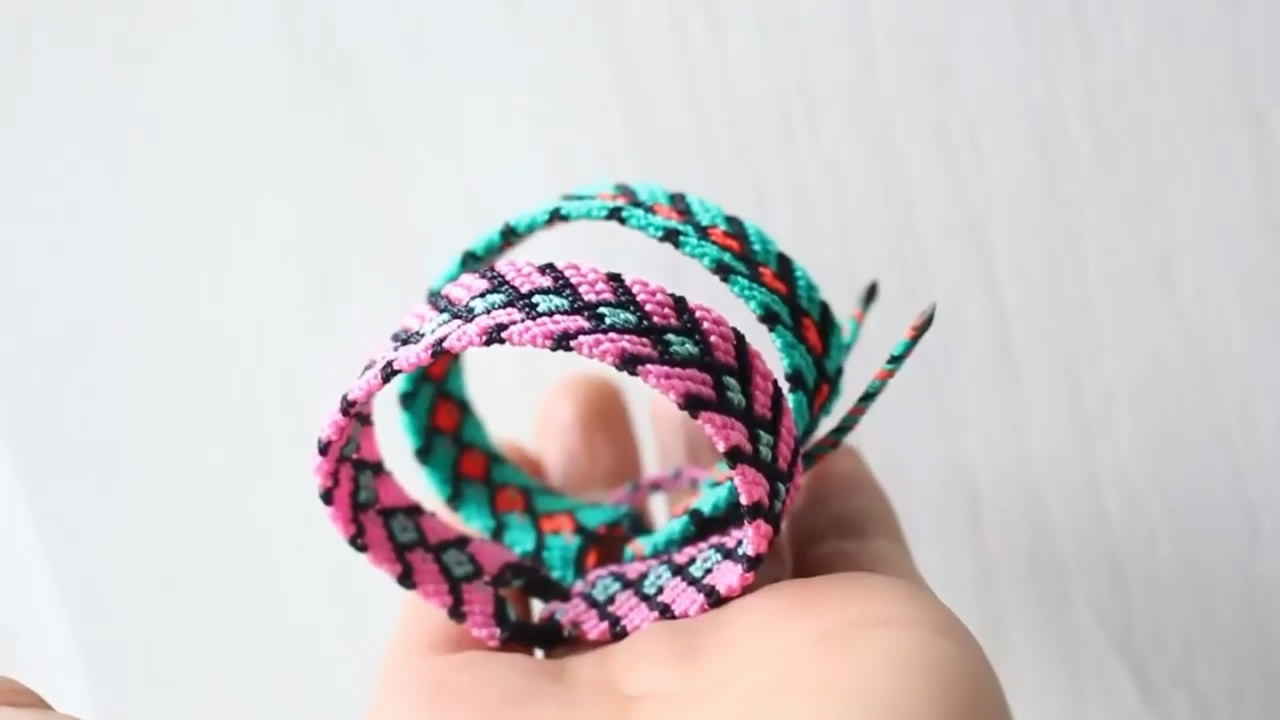 银珠子手链编织女款2022年新款,72号玉线手链简单编织方法大全