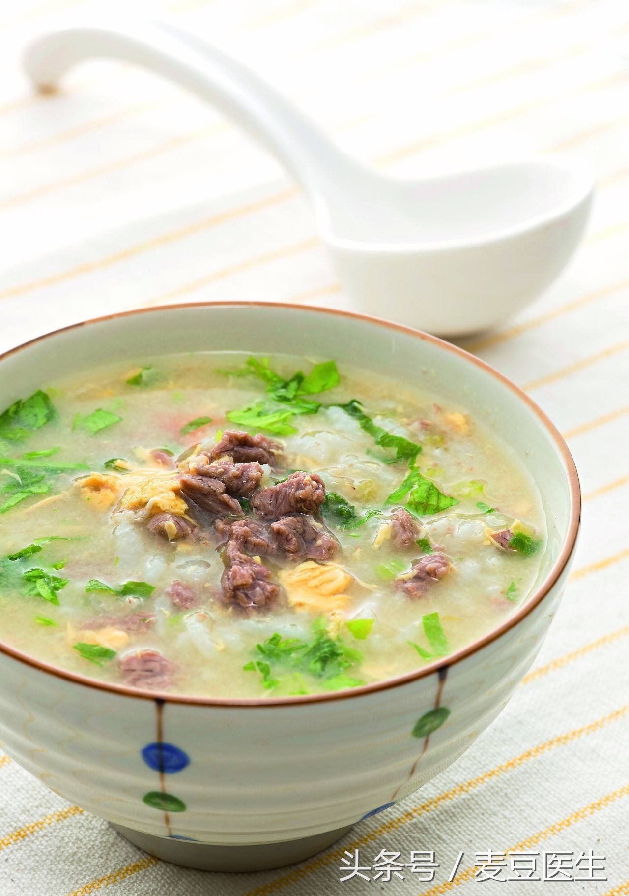 痛经只会“多喝热水”?中医6大食方帮你战胜“大姨妈”!