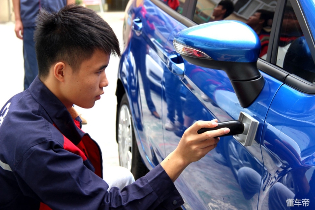 镀晶打蜡和抛光打蜡的区别,汽车打蜡封釉镀膜镀晶区别是什么