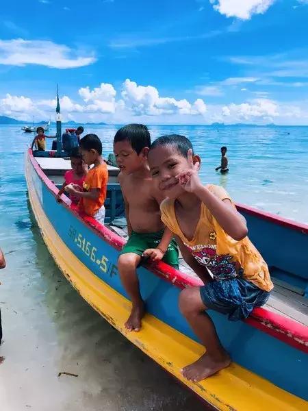 仙本那和印度尼西亚潜水哪个更好,仙本那彩湖潜水度假村多少钱一天