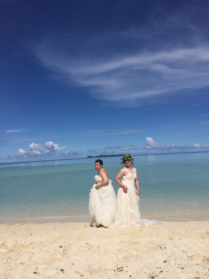 宝贝喜欢小金鱼,宝贝喜欢玩水