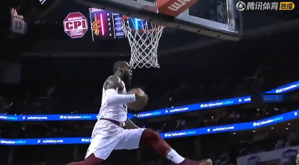 裁判报告詹姆斯最后一攻被犯规,詹姆斯被吹两个技术犯规离场