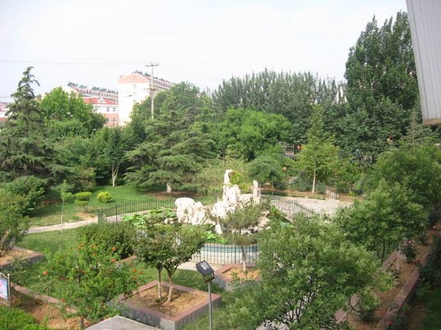 西晒的房子好吗,有遮挡买西晒的房子好吗