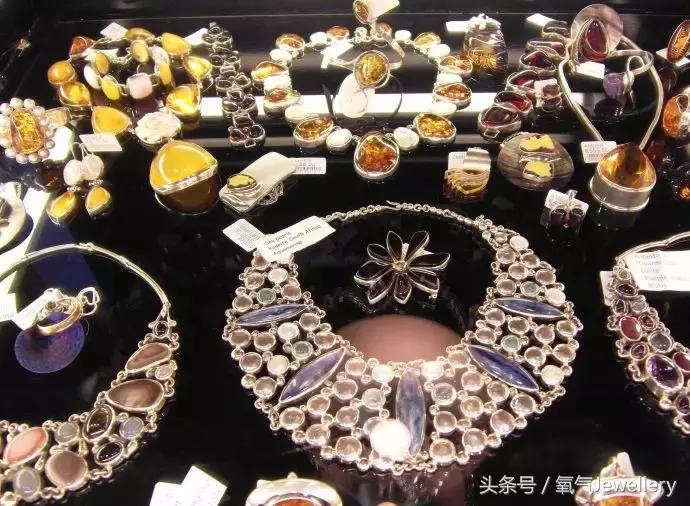 斯里兰卡1000人民币能买什么,斯里兰卡600卢比