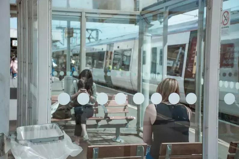 银行卡钱被盗保险怎么赔,银行卡在境外被盗刷该谁理赔