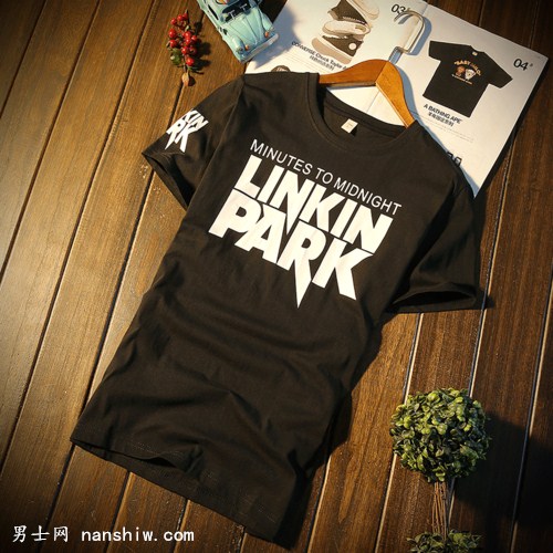 黑裤子水洗掉毛严重怎么处理,黑色裤子掉颜色有什么小妙招