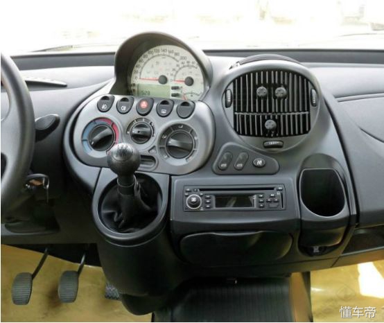 10款众泰m300是最好的吗,十大最丑汽车内饰