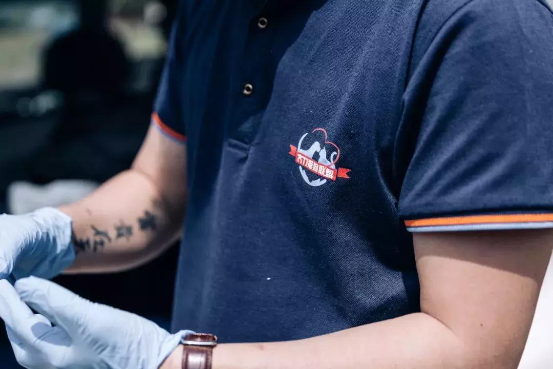 成都宠物殡葬师体验,宠物殡葬全过程家人哭了