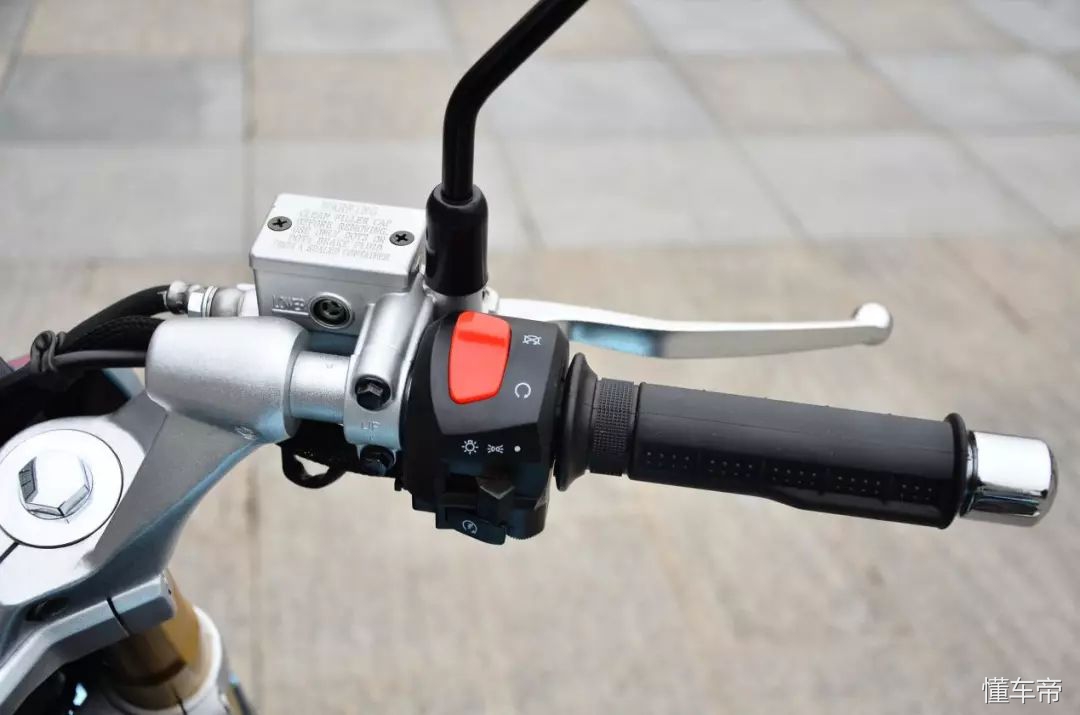 力帆kp250摩托车评测视频,力帆kp250评测视频