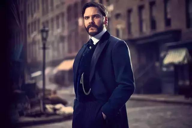 2018尺度最大的美剧，首推这部！